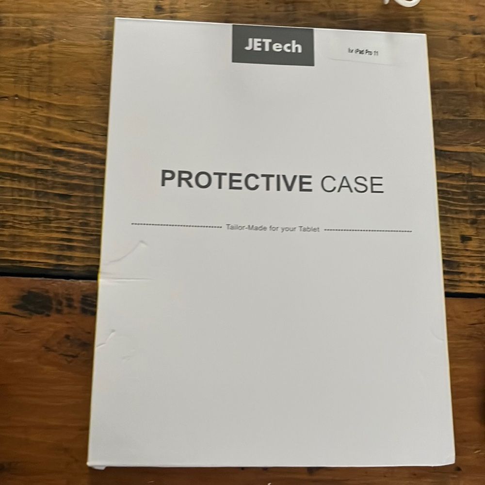 iPad Pro 11 case never used